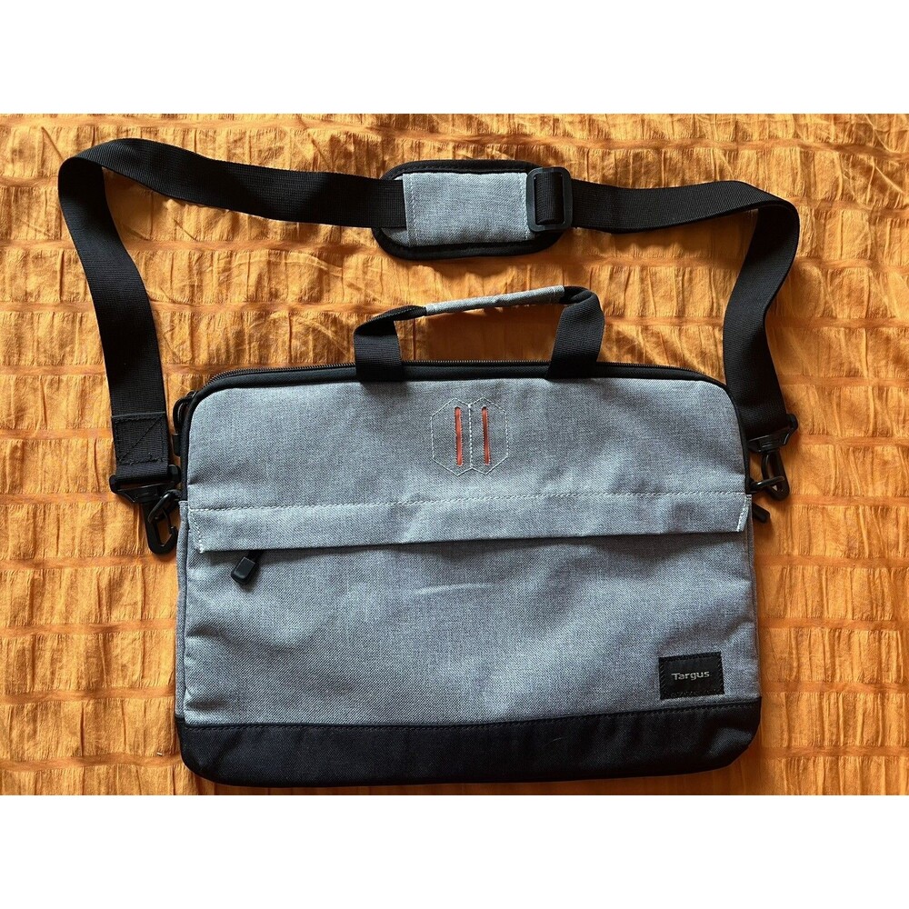 Targus Black/Gray Lightweight Laptop Computer Shoulder Messenger Bag EUC